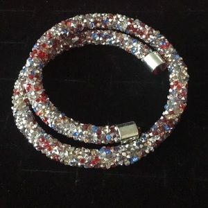 Dazzling bracelets - white, blue or multicolor